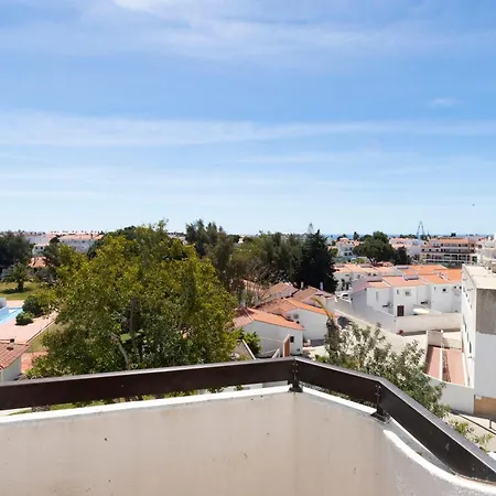 Lovely And New In Oura Apartamento *